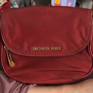 Micael kors purse